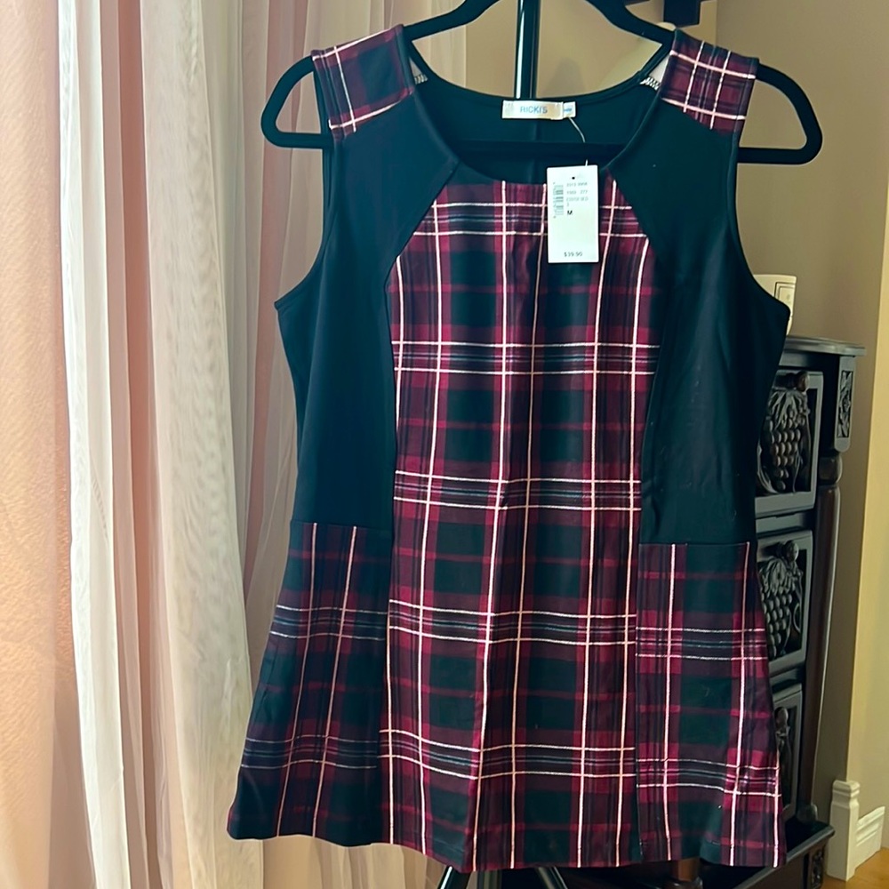 Sleeveless Black and Plaid Top